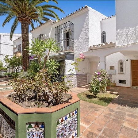 Vila Casa Lena Town House With Pool Nerja Exteriér fotografie